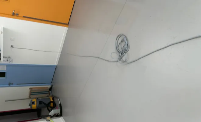 SNGA – Nettoyage et rénovation de sols plastiques en crèche à Lyon, Pont-Évêque, Société de nettoyage Girard André