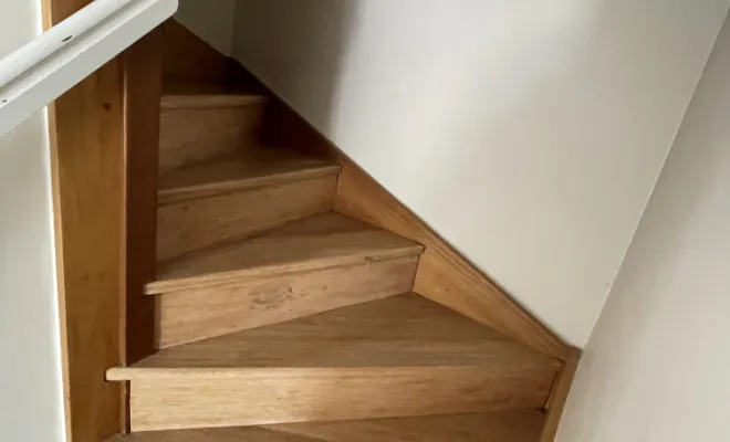 Confier le ponçage et la vitrification de votre escalier  à Lyon ou dans la région de Bourgoin-Jallieu et Vienne, Pont-Évêque, Société de nettoyage Girard André